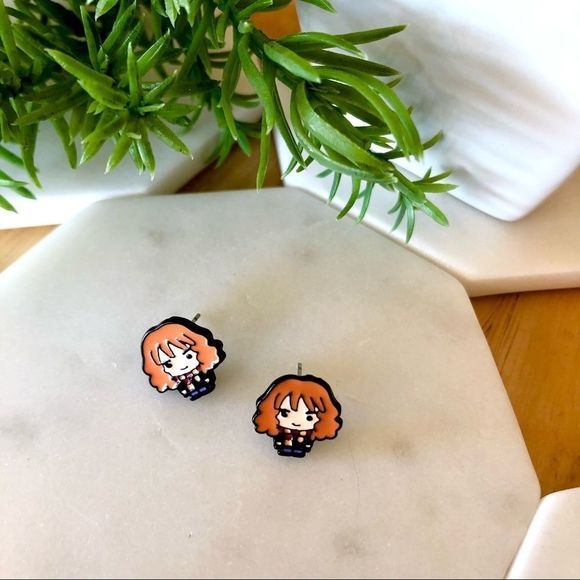 New! Harry Potter Hogwarts Acrylic Stud Earrings - Picture 10 of 14